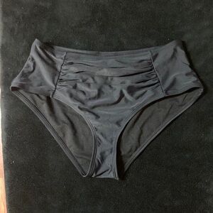 Ocean Blues size M bikini bottom